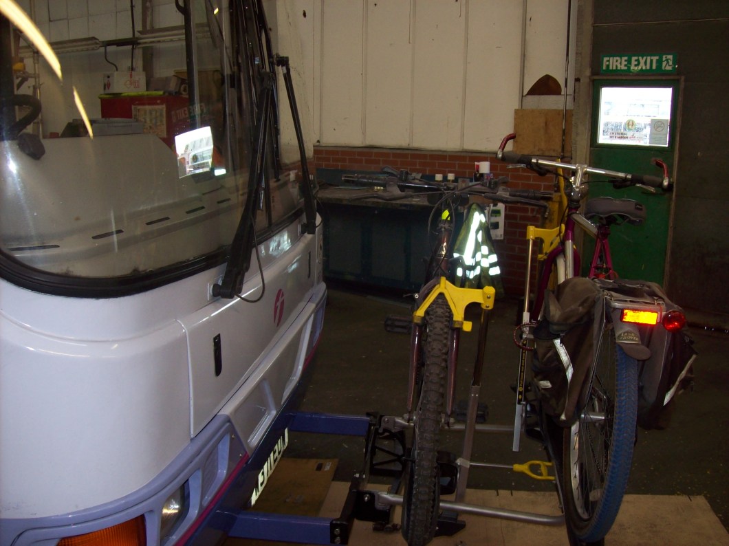 Two bikes installed.