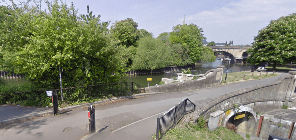 Where I expect the new bridge to land. It may be further down depending on cost.