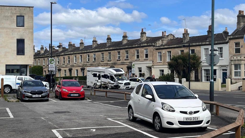 Crash on Lower Bristol Road in Bath